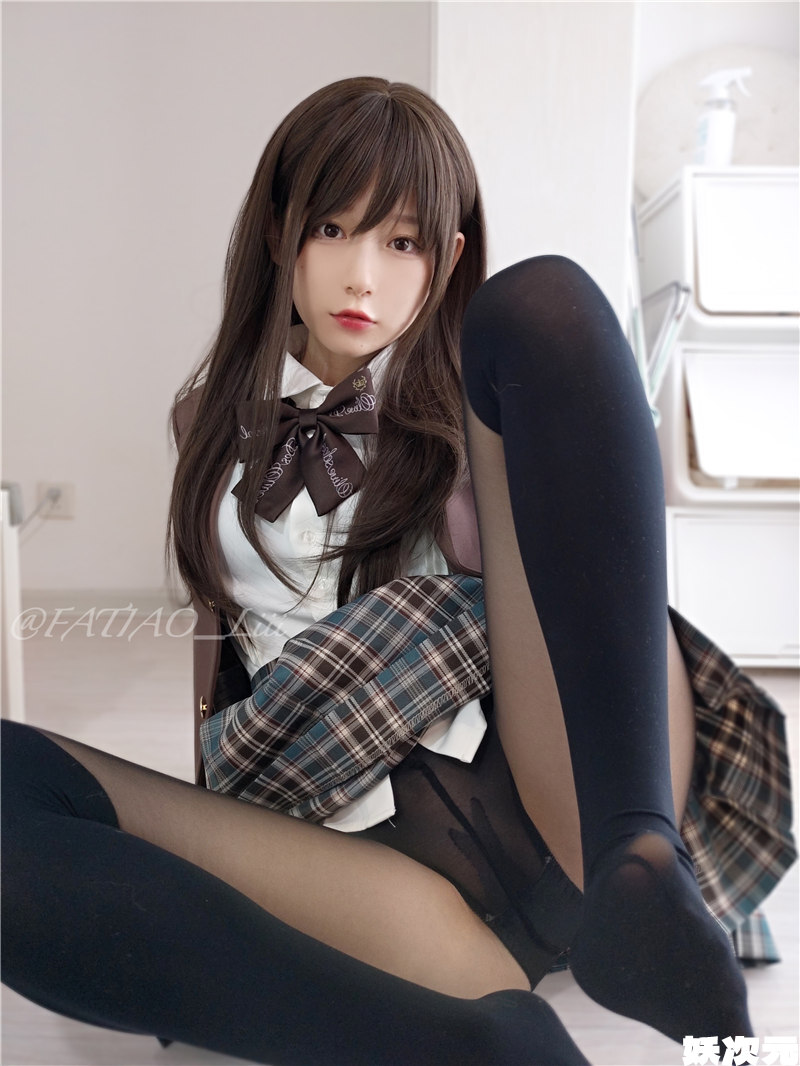 迷之呆梨 写真合集[63套][持续更新]