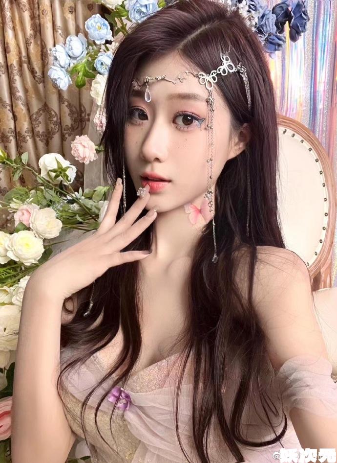 Bbiubiu呼 岛遇微密圈合集[全套写真下载][持续更新]