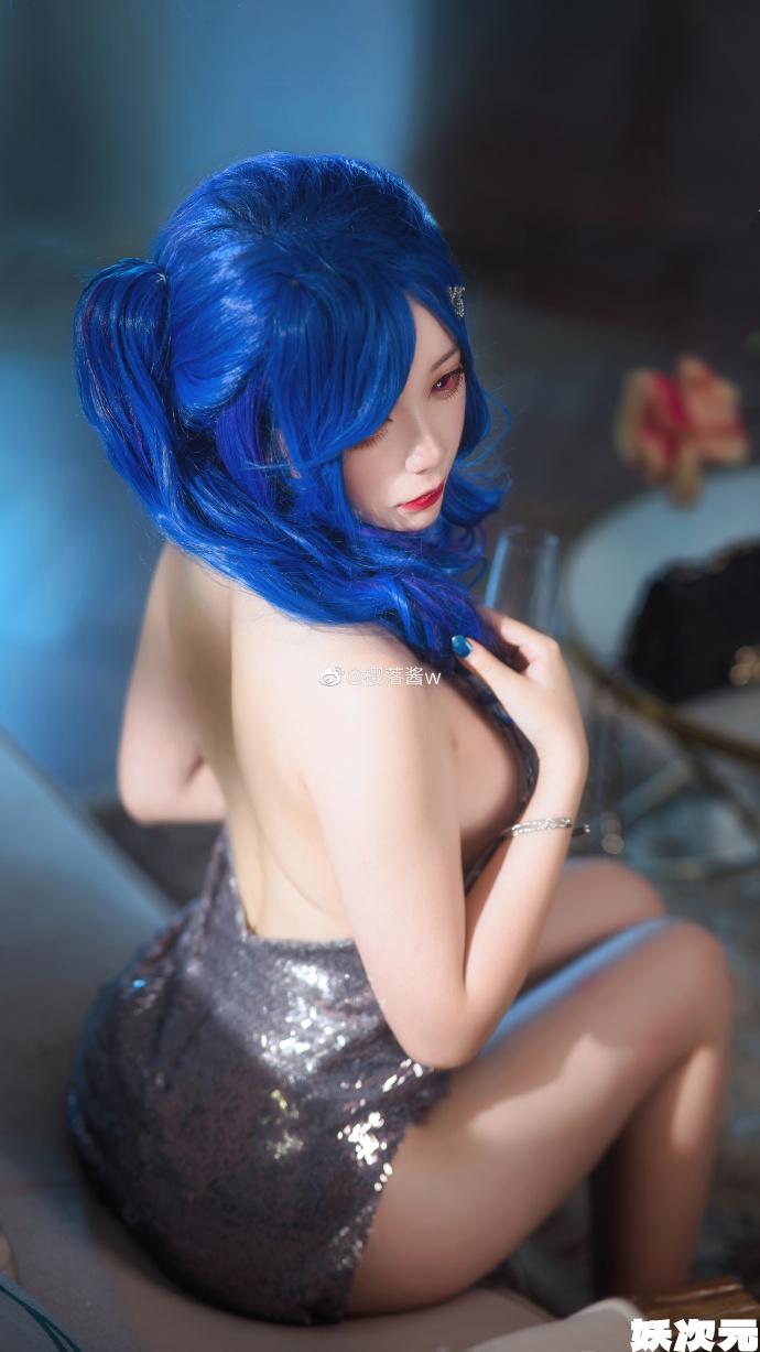 【COS正片】碧蓝航线圣路易斯礼服cos 圣姨的宴会 cn樱落酱 - 第5张 - 机器猫次元 【COS正片】碧蓝航线圣路易斯礼服cos 圣姨的宴会 cn樱落酱 - 第5张 - 机器猫次元