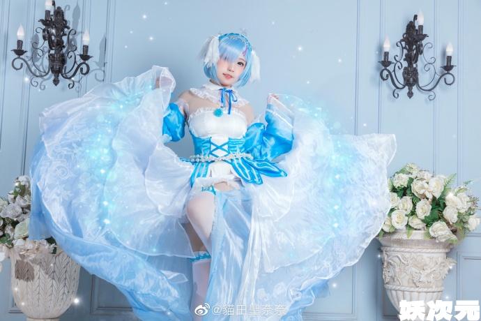 【COS正片】从零开始蕾姆水晶礼服cos cn貓田聖奈奈 - 第1张 - 机器猫次元 【COS正片】从零开始蕾姆水晶礼服cos cn貓田聖奈奈 - 第1张 - 机器猫次元