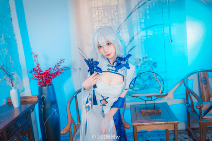 【COS正片】碧蓝航线光辉cos 旗袍·钟情春日 cn封疆疆 - 第8张 - 机器猫次元 【COS正片】碧蓝航线光辉cos 旗袍·钟情春日 cn封疆疆 - 第8张 - 机器猫次元