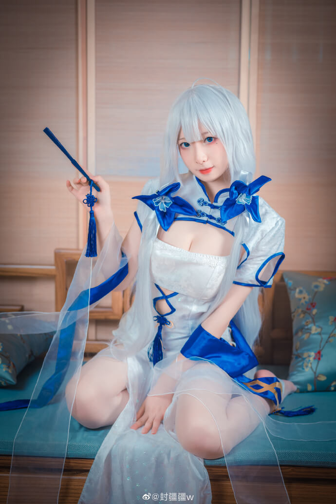 【COS正片】碧蓝航线光辉cos 旗袍·钟情春日 cn封疆疆 - 第12张 - 机器猫次元 【COS正片】碧蓝航线光辉cos 旗袍·钟情春日 cn封疆疆 - 第12张 - 机器猫次元