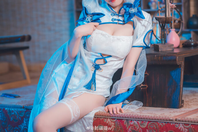 【COS正片】碧蓝航线光辉cos 旗袍·钟情春日 cn封疆疆 - 第5张 - 机器猫次元 【COS正片】碧蓝航线光辉cos 旗袍·钟情春日 cn封疆疆 - 第5张 - 机器猫次元