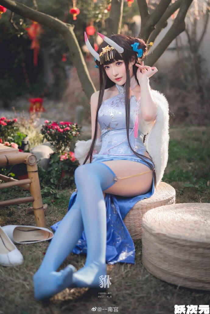 【COS正片】碧蓝航线能代cos 貅春节旗袍冬雪沁香 cn南宫 - 第1张 - 机器猫次元 【COS正片】碧蓝航线能代cos 貅春节旗袍冬雪沁香 cn南宫 - 第1张 - 机器猫次元