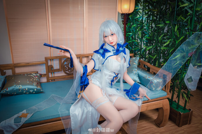 【COS正片】碧蓝航线光辉cos 旗袍·钟情春日 cn封疆疆 - 第13张 - 机器猫次元 【COS正片】碧蓝航线光辉cos 旗袍·钟情春日 cn封疆疆 - 第13张 - 机器猫次元
