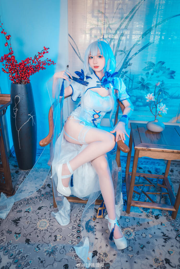 【COS正片】碧蓝航线光辉cos 旗袍·钟情春日 cn封疆疆 - 第7张 - 机器猫次元 【COS正片】碧蓝航线光辉cos 旗袍·钟情春日 cn封疆疆 - 第7张 - 机器猫次元