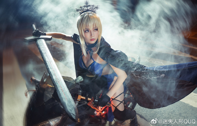 【COS正片】FGO阿尔托莉雅 Alter Rider 黑呆枪cos cn迷失人形QUQ - 第18张 - 机器猫次元